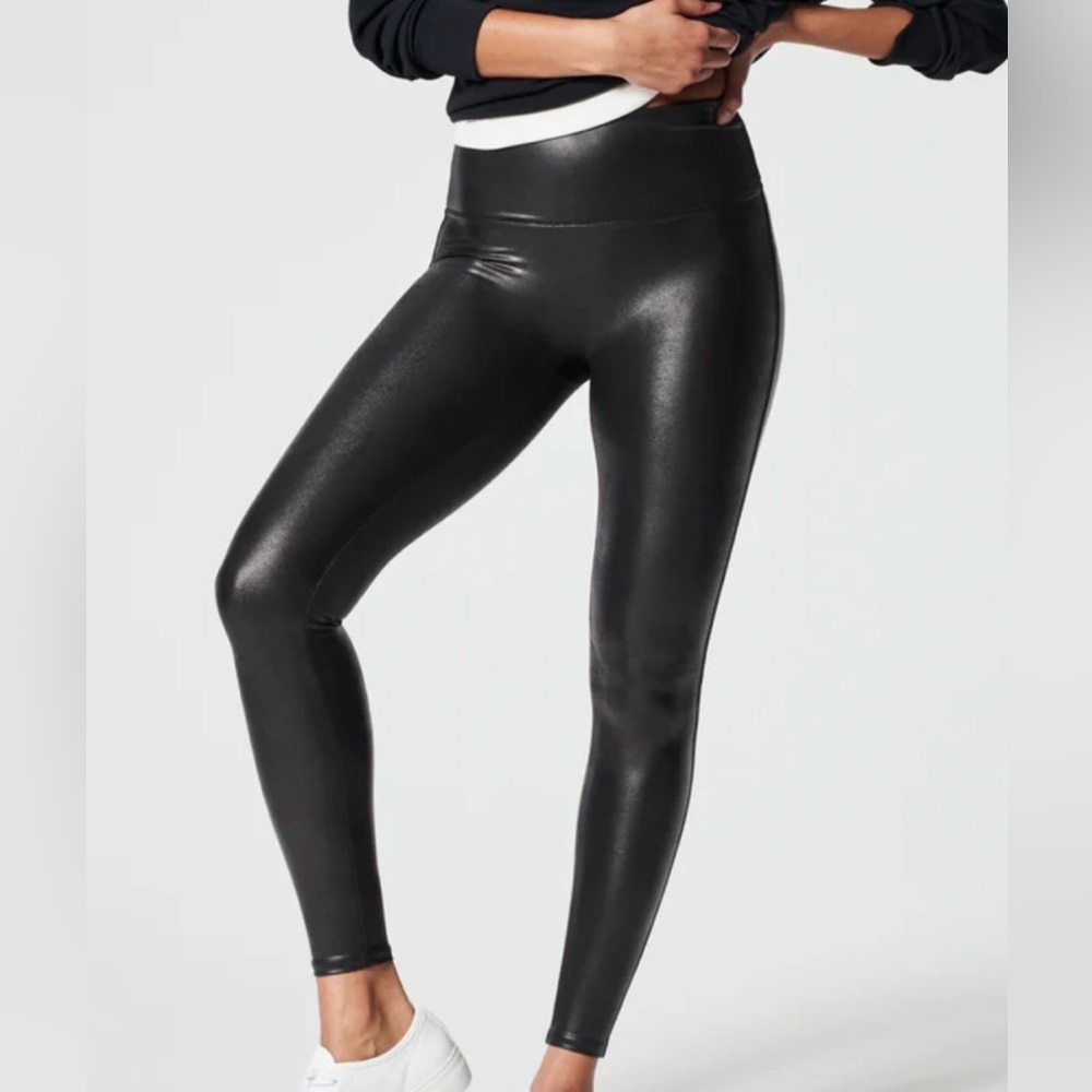SPANX Women Black Shiny Faux Leather High Waist Leggings Size Medium